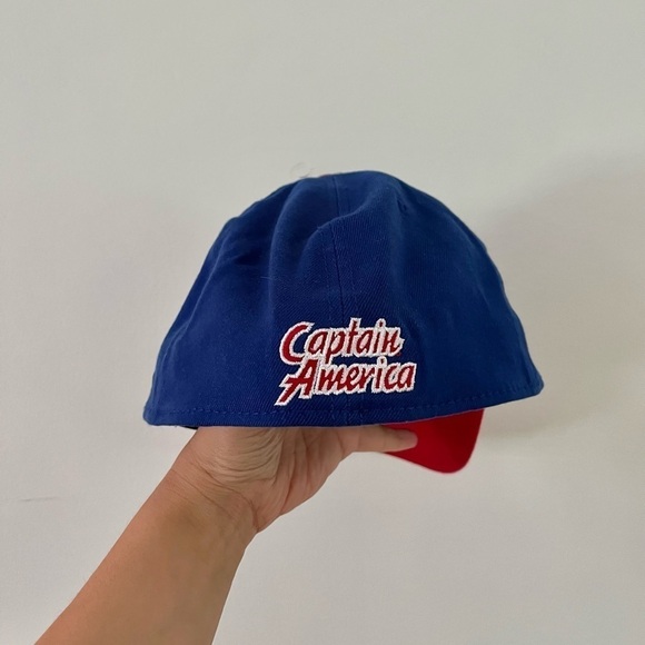 Captain America Red and Blue New Era 39Thirty Fitted Hat - Picture 2 of 3